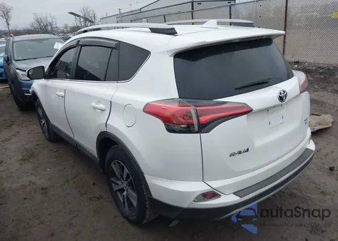 2017 Toyota Rav4 Xle z USA, uszkodzony, nr VIN 2T3RFREV7HW577419